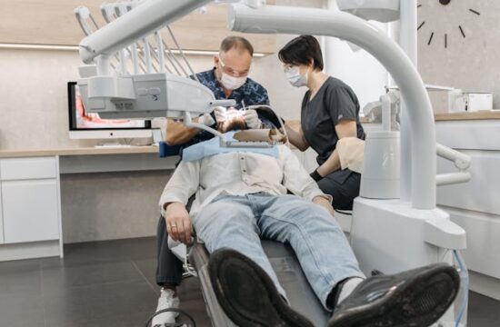 Kiedy warto udać się do chirurga szczękowego?